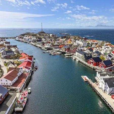 Modern In Beautiful * Henningsvær